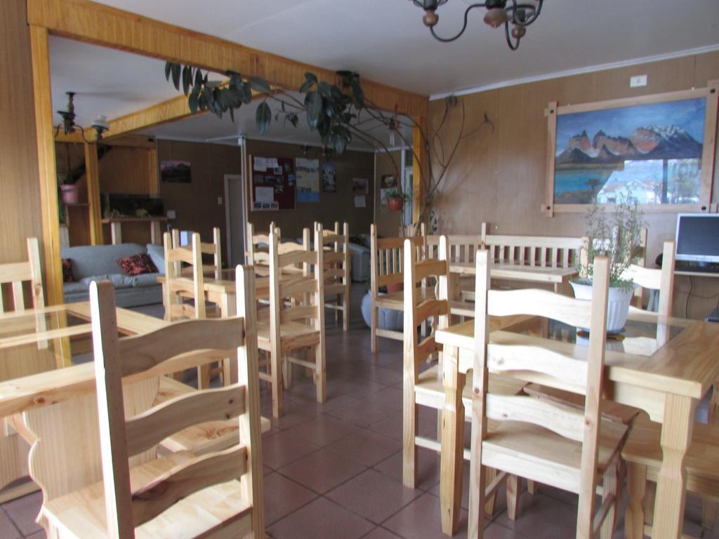 Hostal Geminis Puerto Natales Dış mekan fotoğraf